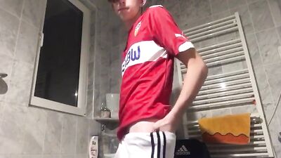 Jo after soccer practice: Web-Cam Gay Porn Video