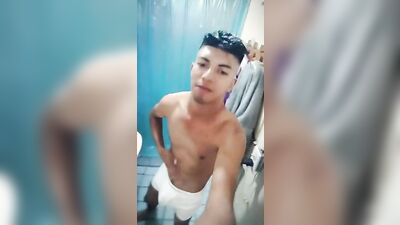 Muscle Men Stripping Underwear - Sixpacks & Bulges Galore!