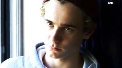 Gay Porn: The Ultimate Evening with Isak