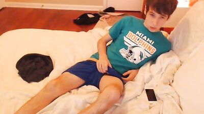 Big Cocks Handjob Web-Cam: M V 7373 bigwa Hot Cam Wanker 173 Revamped!