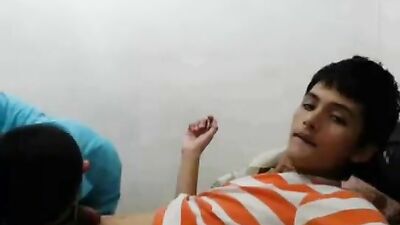 GayPornVideo: Couple Surfing the Web