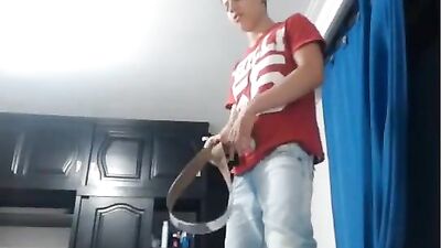 Strip and wank : Gay Porn Video with Amateur Twinks