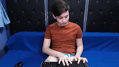 Good Cum - The Amateur Gay Porn Video with Explosive Results!