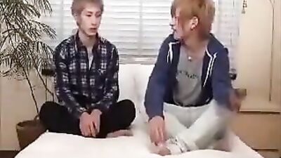 Gay Asian Porn: Manato Fucks Kento