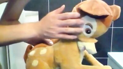 Young Toyman: Amateur Cum Shots Fun!