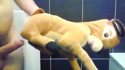 Young Toyman: Amateur Cum Shots Fun!