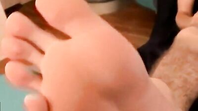 Escorts Feet Fetish: Stroke and Cock Sucking Showdown!