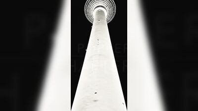 Berlin Poppers Boys Chapter II: Hard Fucking Amateurs on Cumming Spree!