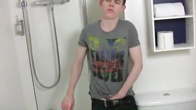 British Boys Group Sex: Amateur Ass Play Teen Porn Party!