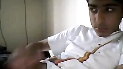 Cumming on Webcam - The Amateur Handjob Twink!