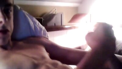 Kevins Muscular Cutie Handjob & Cum Shot Adventure!