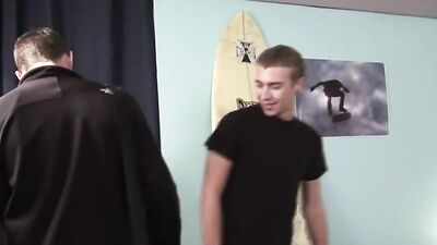 Surfin Studs - Surfing Studs (190 chars)