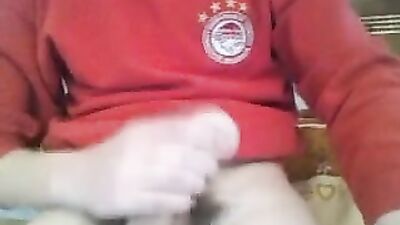 Four-Star Webcam Wanker: Gay Solo Porn Adventure!