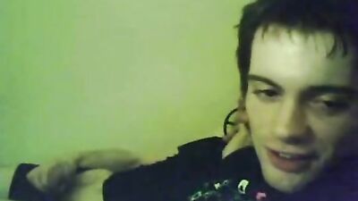 Friends Revisited - Amateur Web-Cam Boys Meet Up for Hot Gay Action!