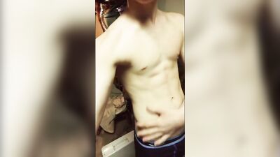 Josh Flexing: Hardcore Gay Porn Video - Muscle Men, Bareback Sex, Dirty Talk