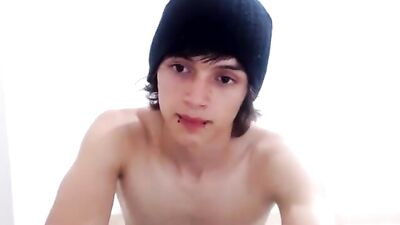 Horny Twink Cumshots and Handjobs: The Ultimate Experience!