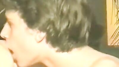 Gay Porn Vintage-Arm Wrestling BB Fuck Buddies! Experience the raw action and bareback cum shots in this classic porn video!