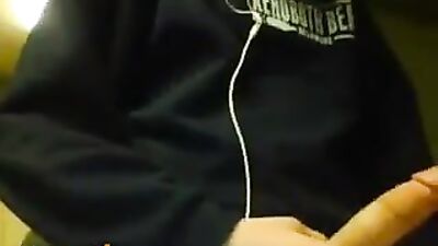 No Homo Home Gym Jack-off Web Cam Showdown!