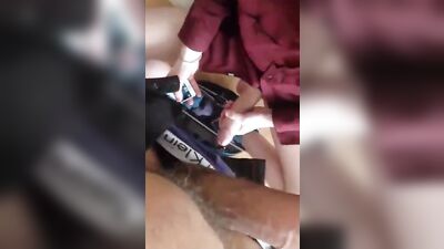 Dance of the Cell Phones: Amateur Oral Erotica!