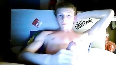 Sexy Twink Cumshots Handjobs in My Bed - Good Porn