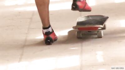 Checker Skater - Bareback Action Ass Play