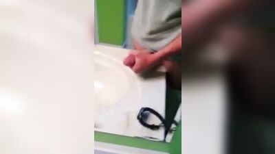 Gay Porn Straight Guy Jerks & Licks Cum: Foot Fetish Amateurs Big Cocks