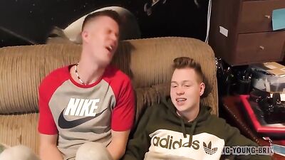 Sleazy teen gets His Pink hole banged: Ultimate Gay Porn Experience!