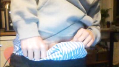 Beautiful Jumper Lad Web-Cam Solo - A Gay Porn Adventure!