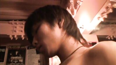 Japanese Sex In Club: Action Asian Oral Adventure!