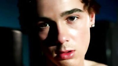 Justins Amateur Cum Shots: Frat Boy Masturbation Delight!