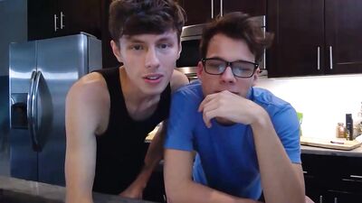 Big Cocks: The Ultimate Gay Porn Experience!