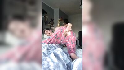 Novinhos Playful Encounter with Consolation