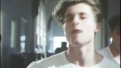 Toilet Standoff: Vintage Gay Porn Scene!