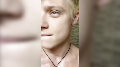 Blonde Bombshell: Super Hot Amateur Boys Solo Porn