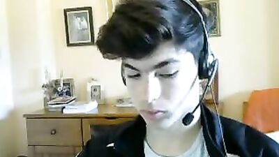 Gay Porn Gamer Boy Caught on Cam8 - Private Sex Videos