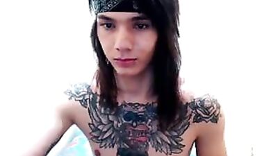 Pretty Tattooed Boy Webcam Amateur Solo: A Sexy Gay Porn Video Adventure