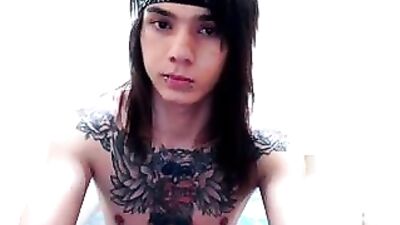 Pretty Tattooed Boy Webcam Amateur Solo: A Sexy Gay Porn Video Adventure
