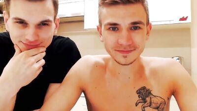 Gay Porn Friends Fun: Amateur Web-Cam Adventures!