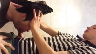 AA Vid - Gay porn blow and swallow in public