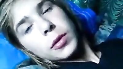 Hot twink wanking and cumming