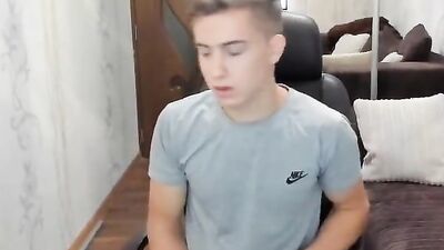 Euro Masturbating Mans Wild Web-Cam Adventure!