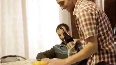 Gay Porn Threesome Delight - Bevrediging 02