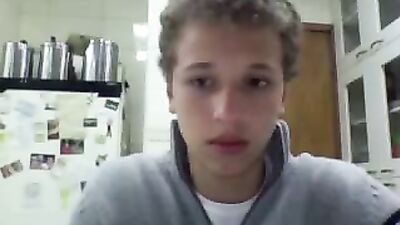 Curve Appeal: The Ultimate Solo Web-Cam Experience!