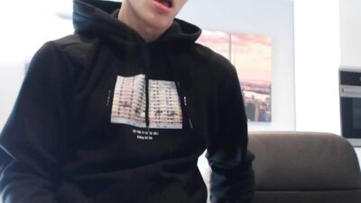 Naked Amateur Muscle Boys: Part 2 - Cute and Nude