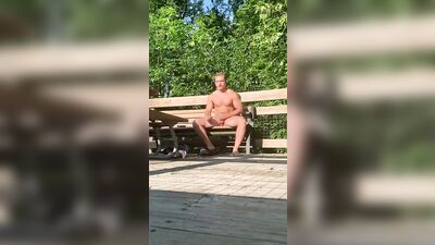 Sun-Soaked Stroke Showdown: Amateur Edition!