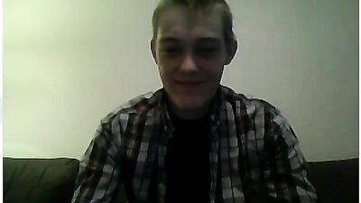 Raw Cucumber Fuck! - Amateur Blond Boys Fetish