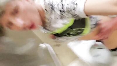 Two boys in the bathroom: Unprotected Bareback Action!