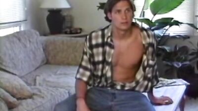 Muscle Boy Handjob Cumshots: The Next Level of Highschool Beauty