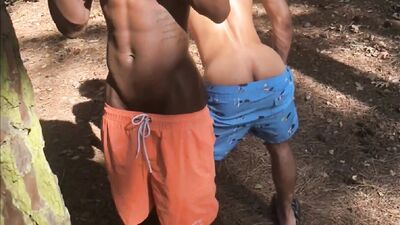 Sexy Ego Trippin: Hot Porn Stars Influenced by Music and Cum!