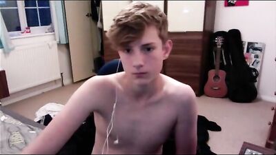 Young Web-Cam Boy - Exploring His Sexuality